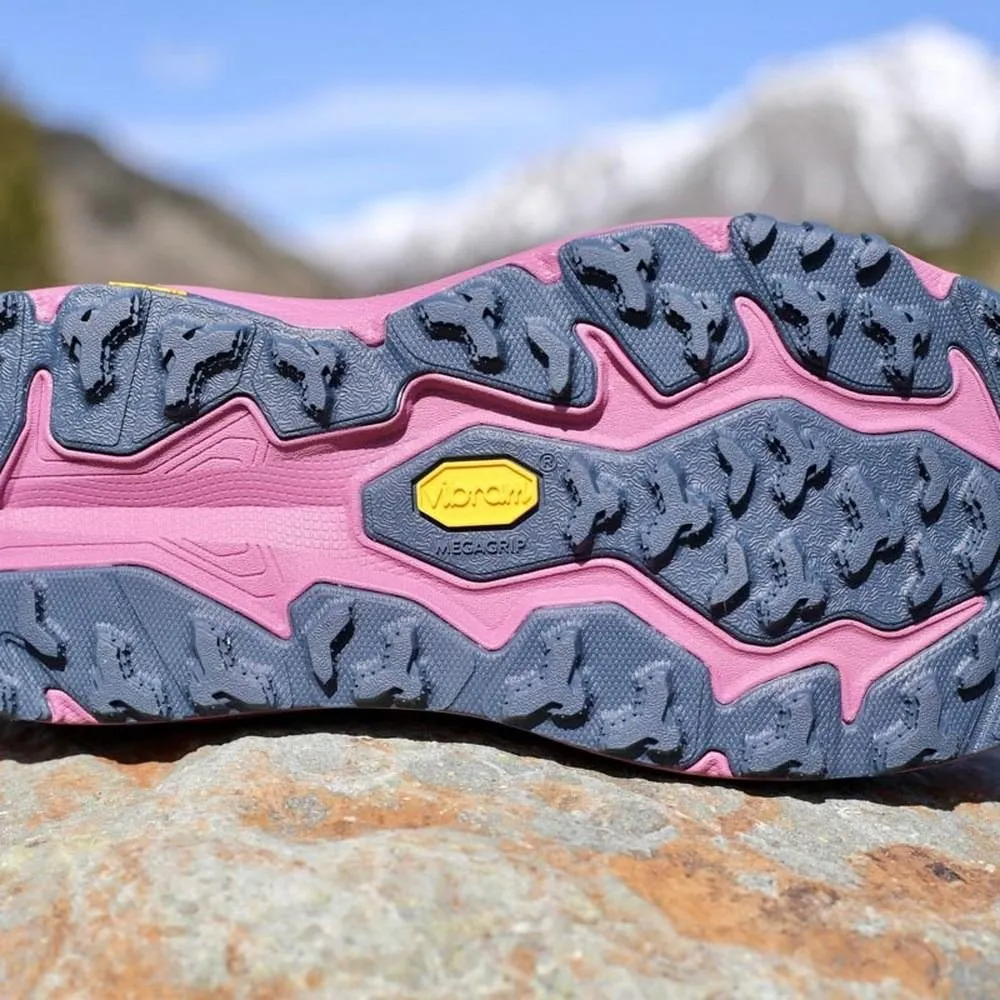 HOKA Speedgoat 6 Vibram MegaGrip outsole and 5mm lugs close-up